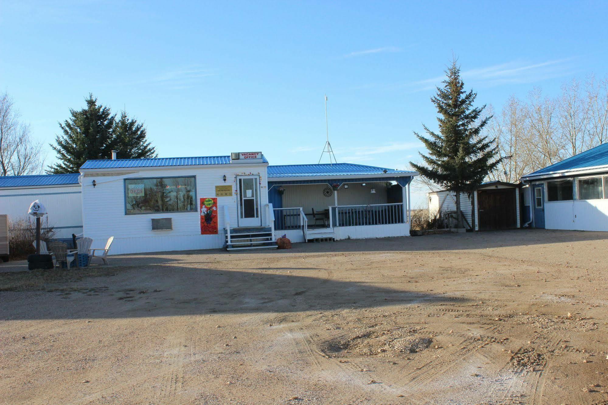 Raval Paradise Motel And Rv Park Youngstown Exteriér fotografie