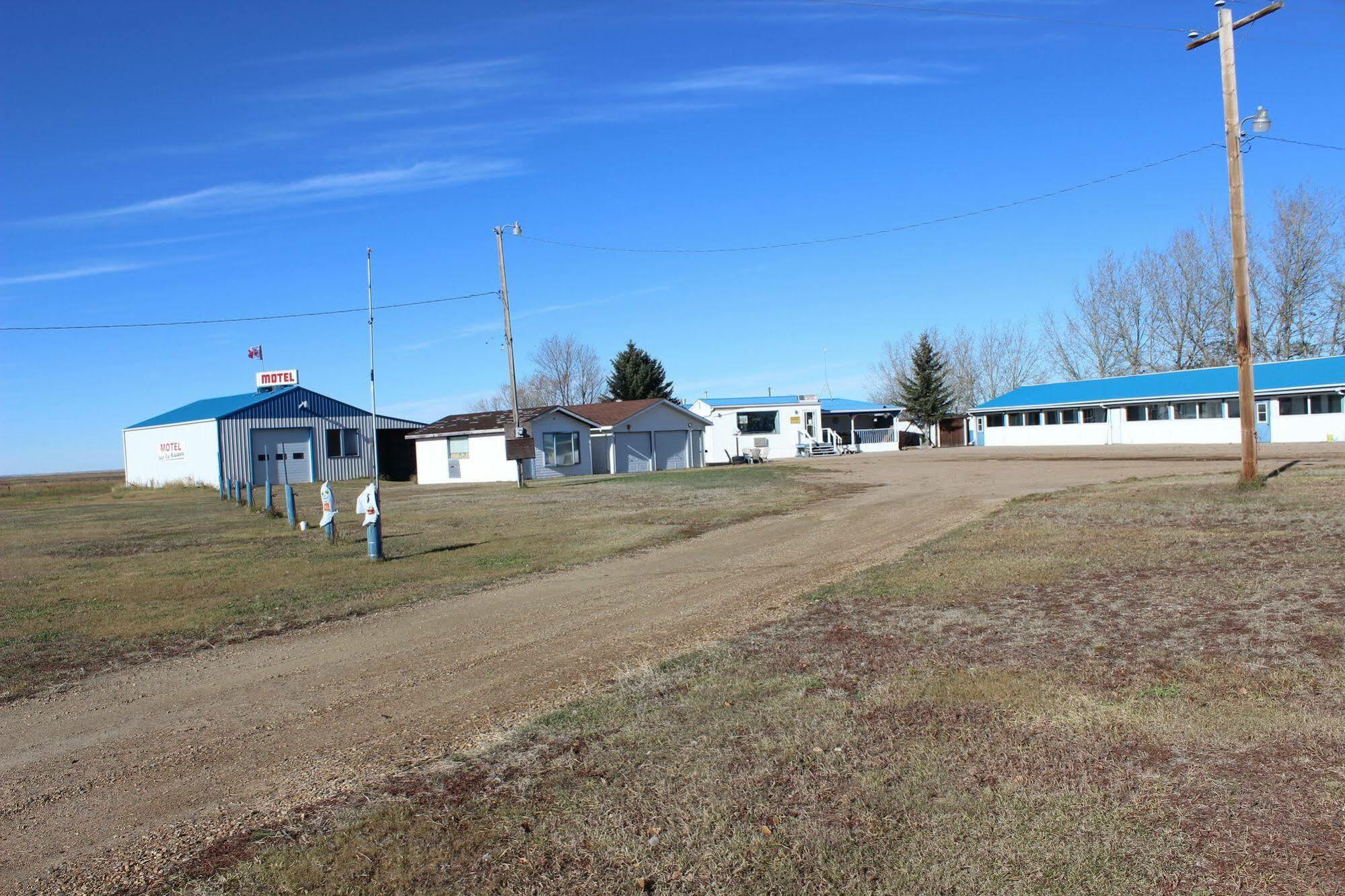 Raval Paradise Motel And Rv Park Youngstown Exteriér fotografie